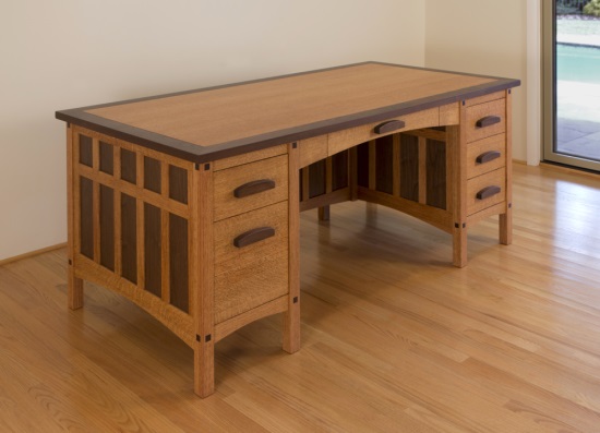 Wood Arts And Crafts Style Desk Plans PDF Plans