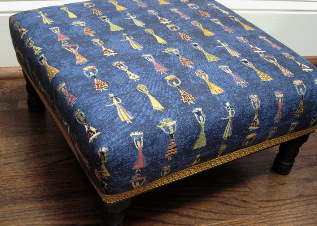 Footstool 10: finished